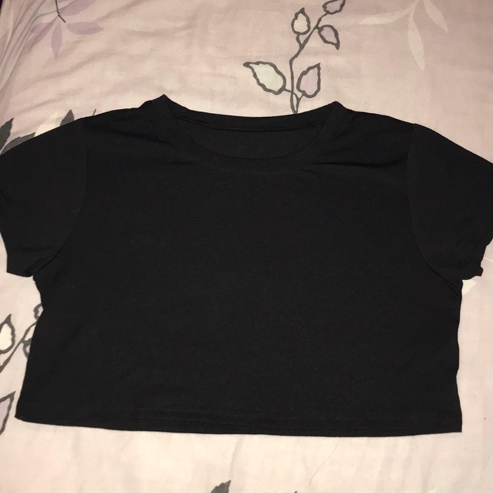 crop top